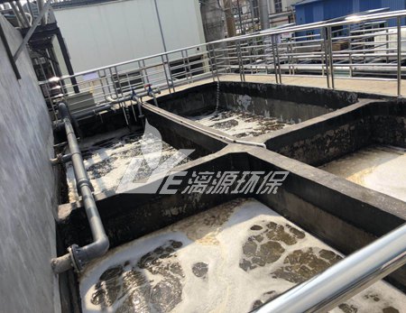 在工業(yè)污水處理中什么叫溶解氧？溶解氧與微生物的關(guān)系如何？